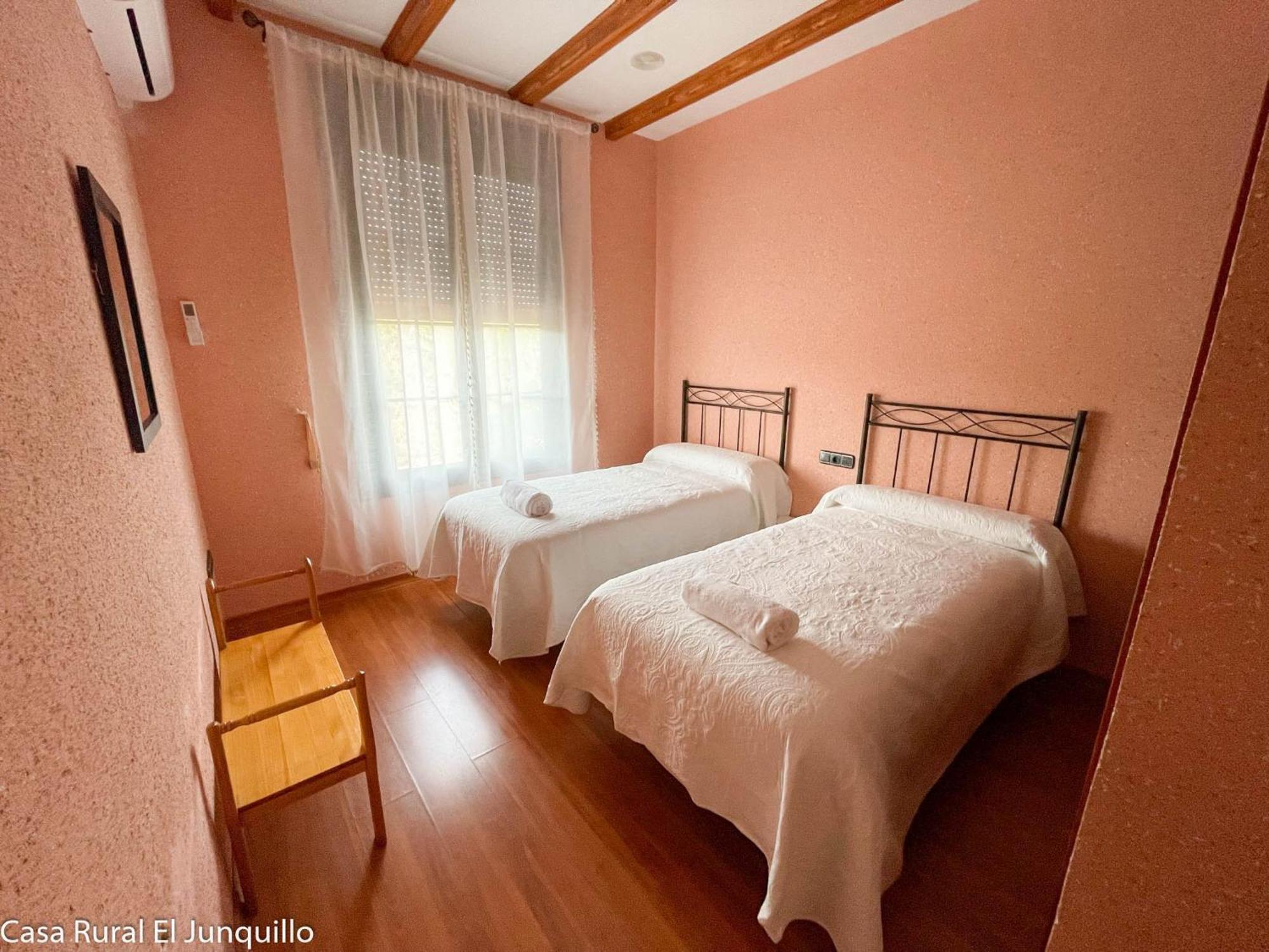 Casa Rural El Junquillo Cuevas De San Marcos Екстер'єр фото
